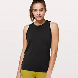 NWOT Lululemon Swiftly Breeze Relaxed Fit Tank - Race Length